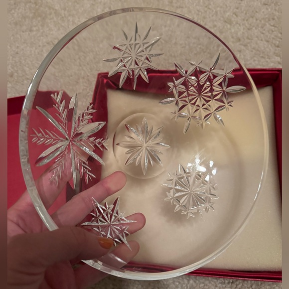 MINT Waterford Snow Crystals 9” crystal Candy Dish